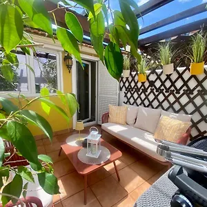Appartement With Mezzanine Rua Da Moeda, Lissabon