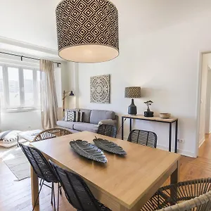 Appartement Lovelystay - Bonsai Light And Comfort Flat, Lissabon